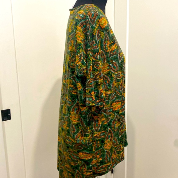 NWT Feather Print Oversized High Low Irma Tunic | Size S - Picture 7 of 11